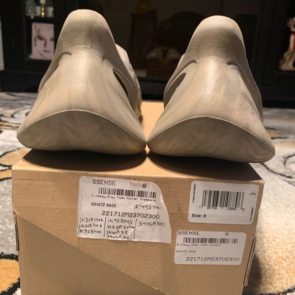Yeezy foam runner stone sage - Picture 5 of 7